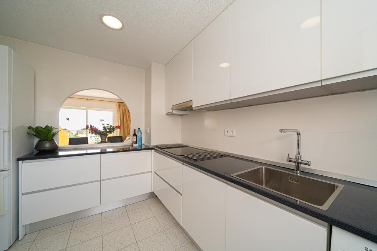 Apartment Sandra By The Sea El Campello Exteriör bild