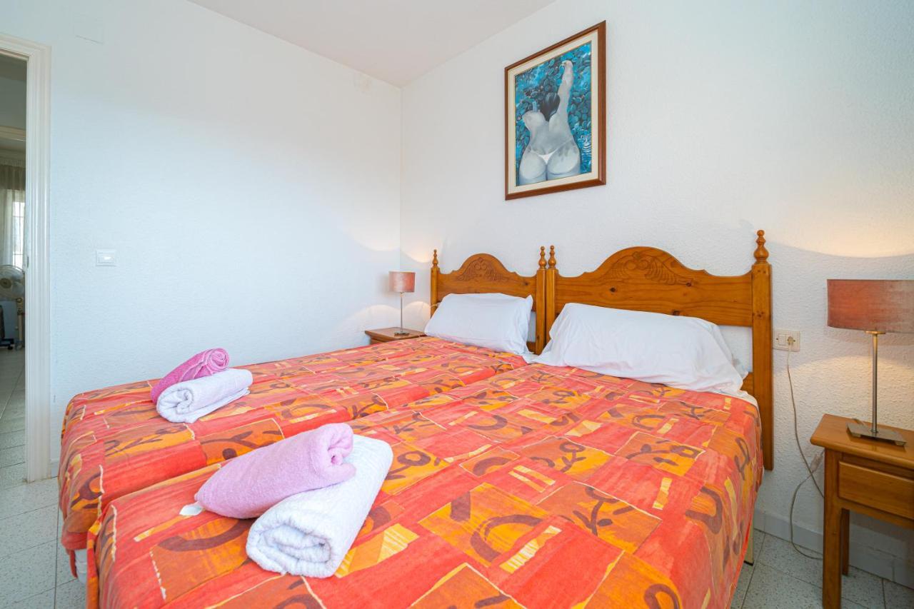 Apartment Sandra By The Sea El Campello Exteriör bild